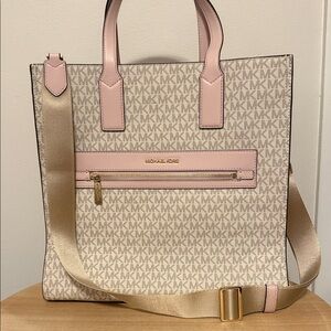 Michael Kors Signature Pink and Cream Tote